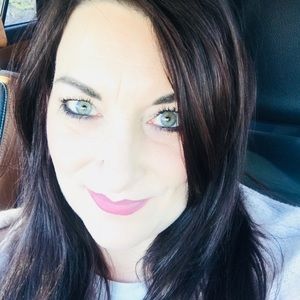 Meet your Posher, Dayna